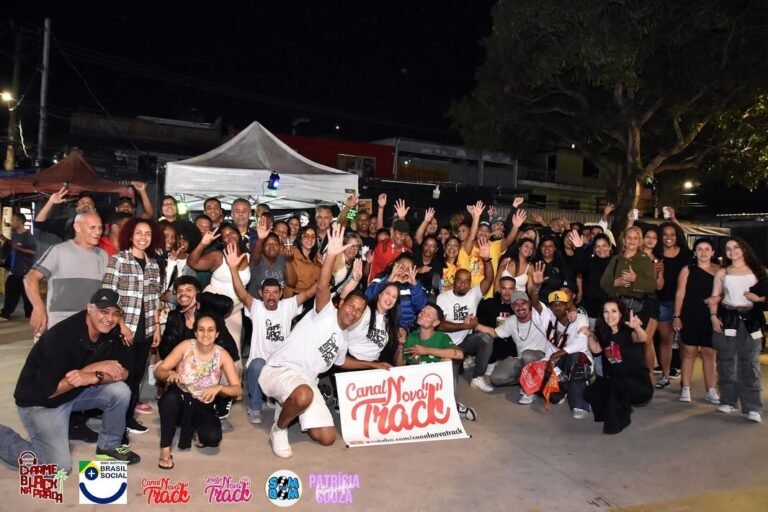Festa Julina encerra com Baile Charme Black e homenagem especial