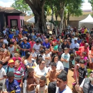 Comunidade da Vila Mara celebra o Natal com festa, cultura e união